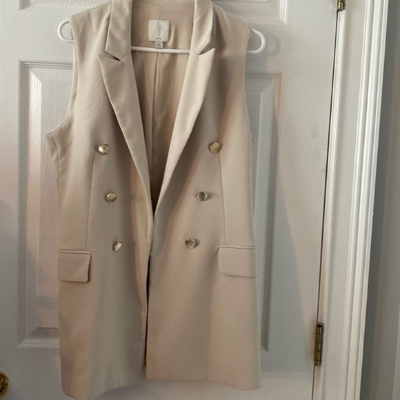 Women jacket - Picture 1 of 7